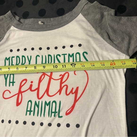 Ya Filthy Animal Graphic Raglan Shirt Small - Picture 3 of 4